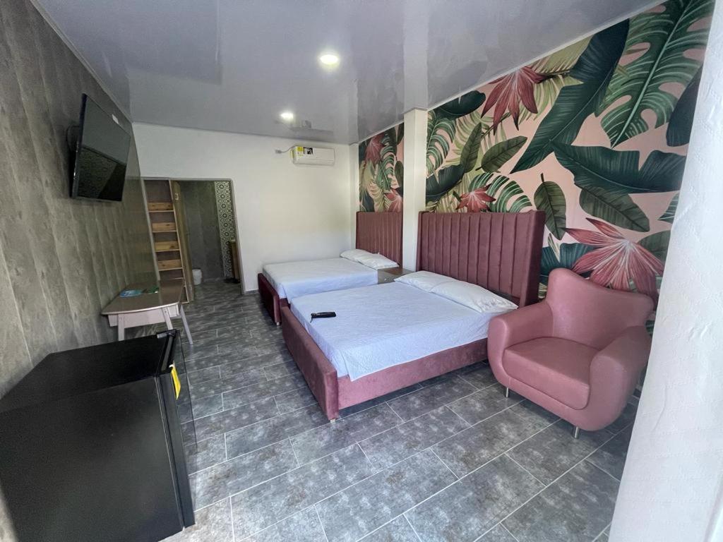 Isla Tropical Inn