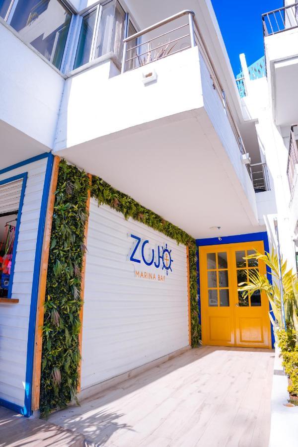 Zojo Marina Bay Inn *