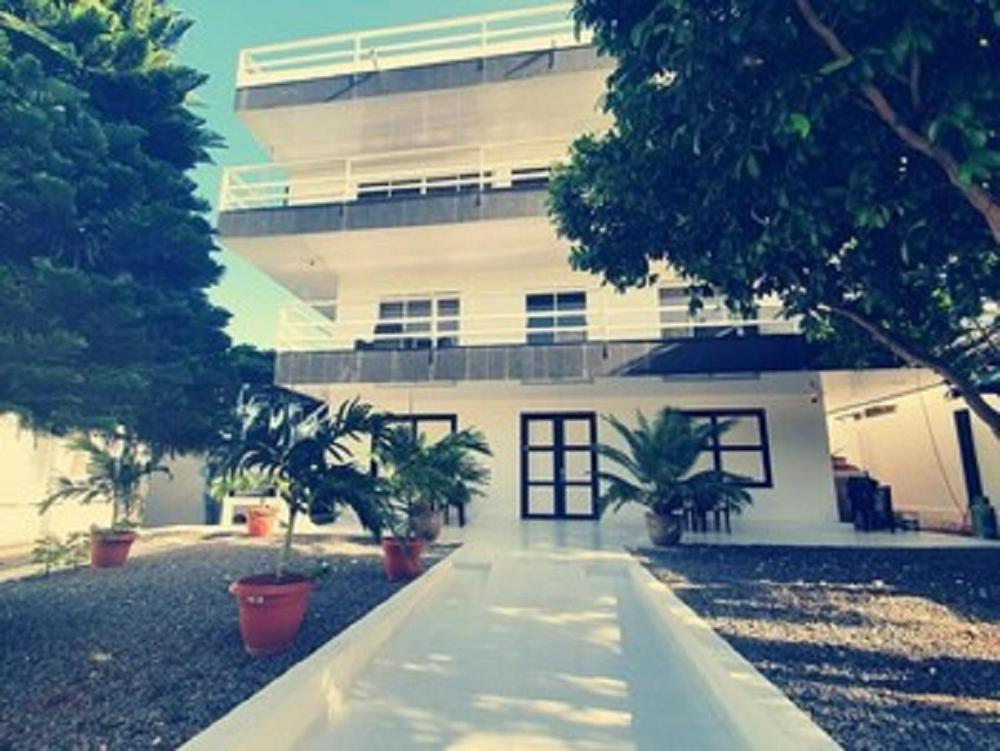 Pensión Galyrod House