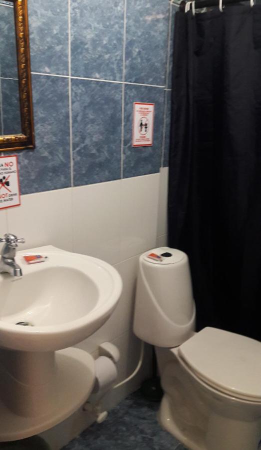 Hostal Nativa Miss Zelzel Place