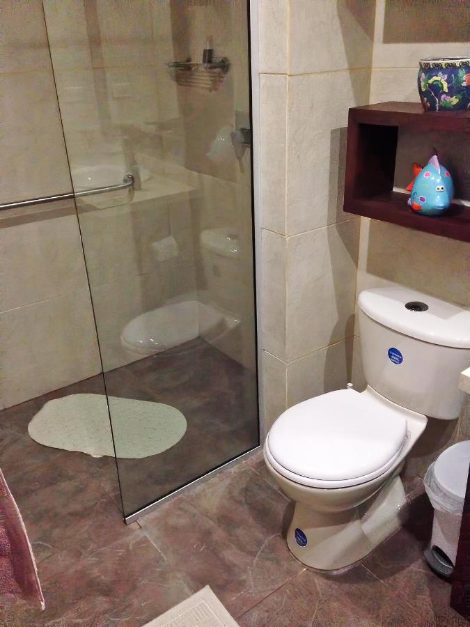 Precioso Apartamento A 1 Cuadra De La Playa Apartment *