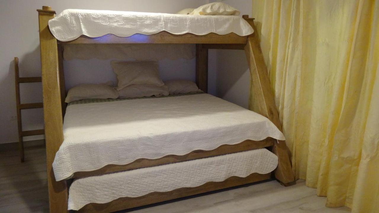 Aparta Roko Guest house
