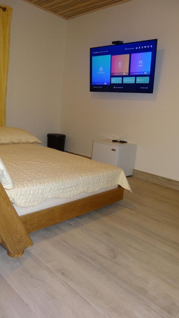 Aparta Roko Guest house