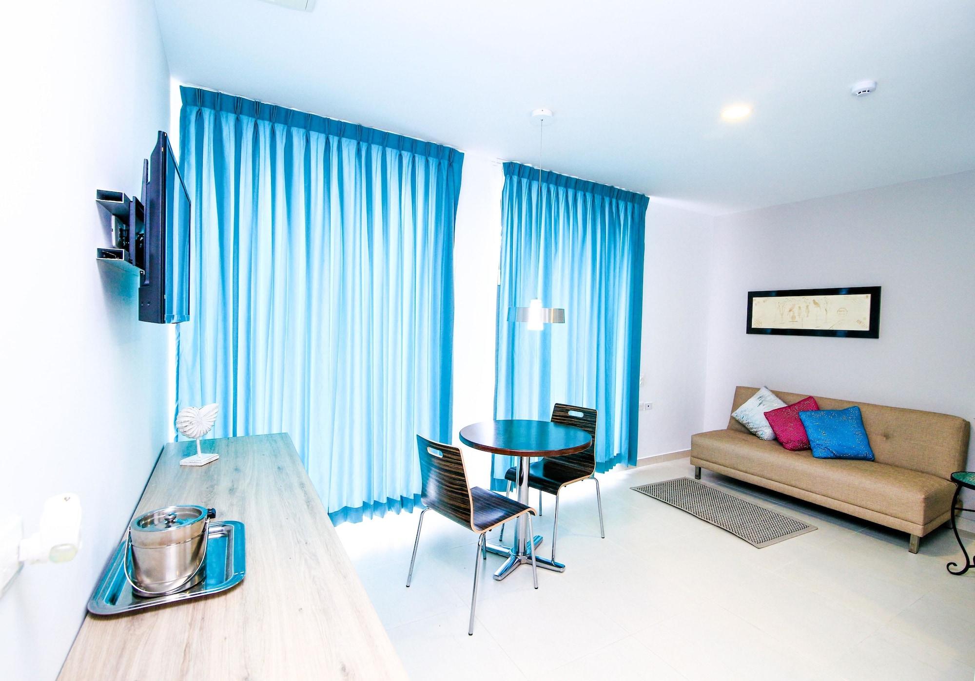 Portobelo Plaza De Americas 4*