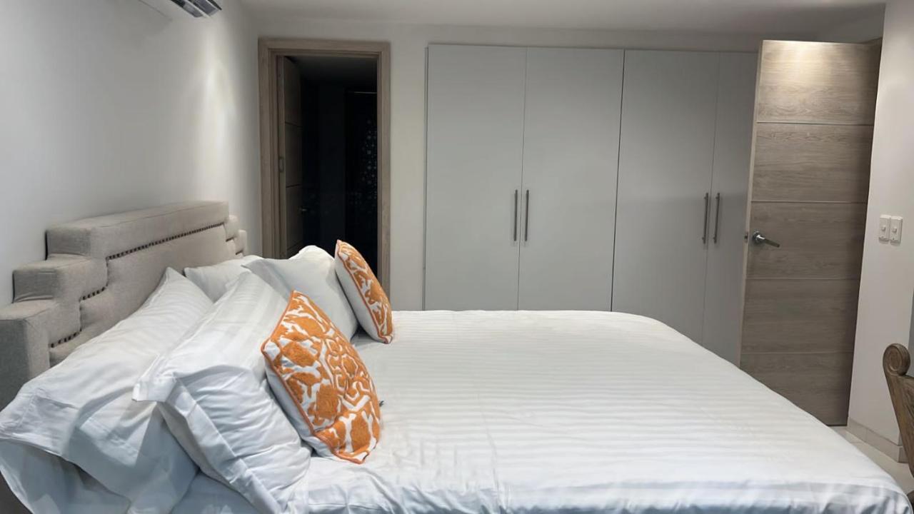 Sea View 503b Apartment *