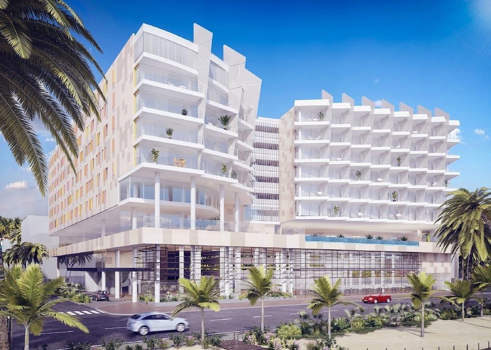 Hotel Grand Sirenis