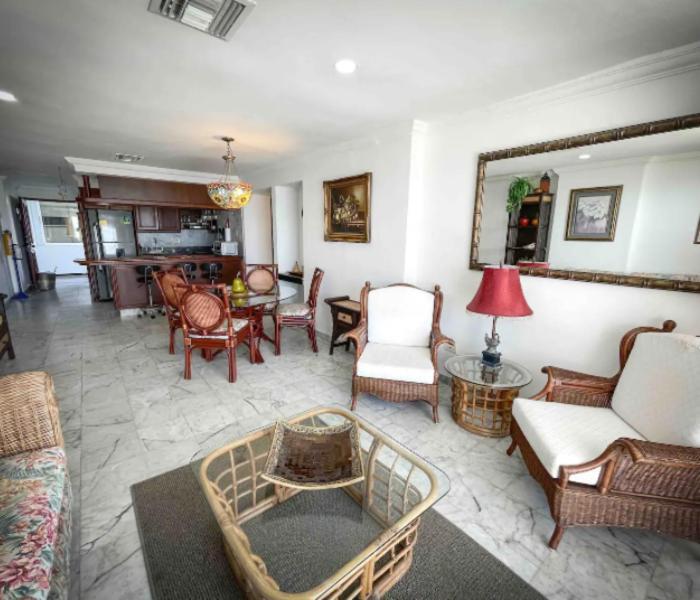 Con Vista Al Mar En Sunrise Apartamento