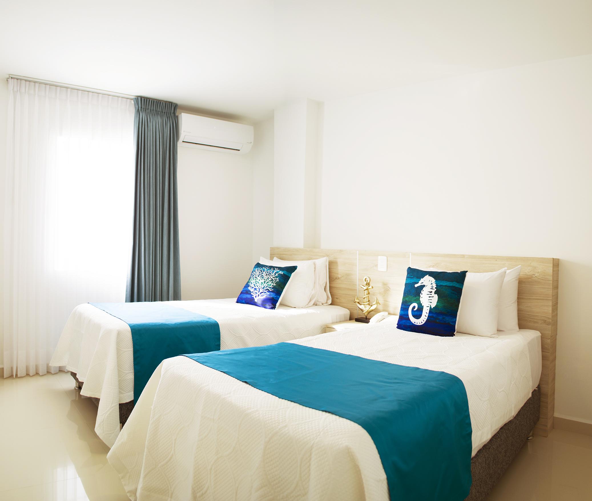 Sea Colors 4*