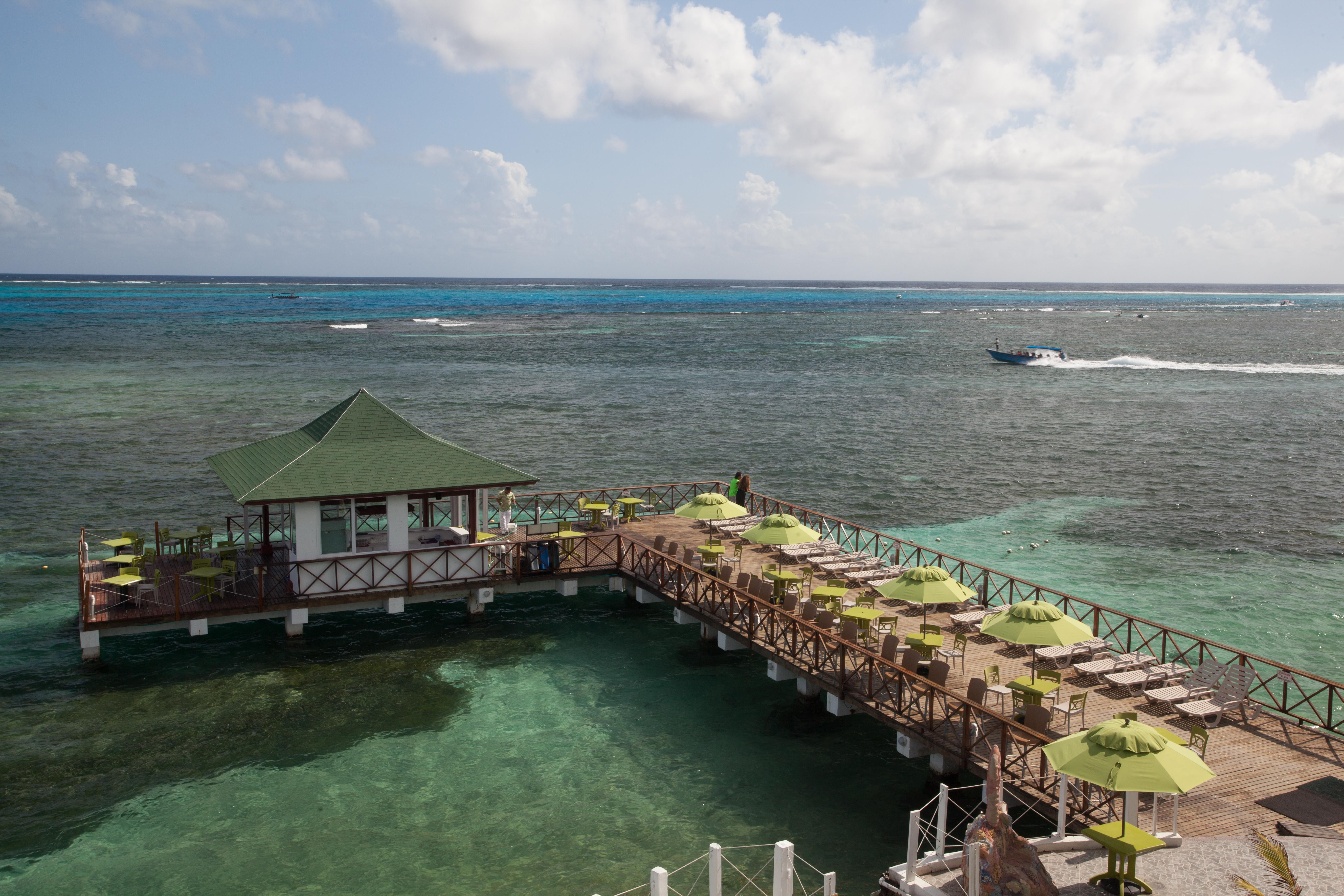 Lord Pierre Hotel 3*