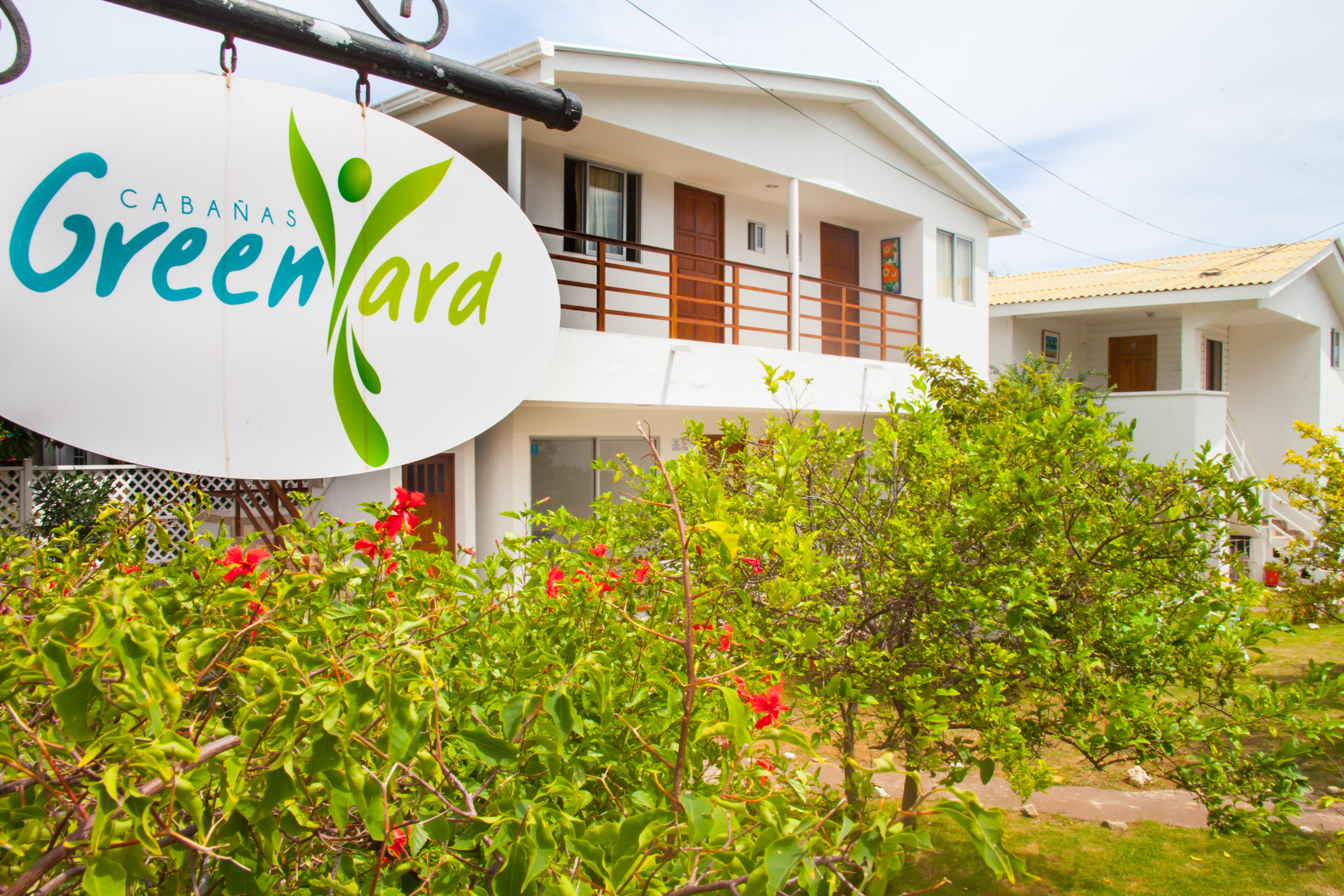 Inn Yard 3*
