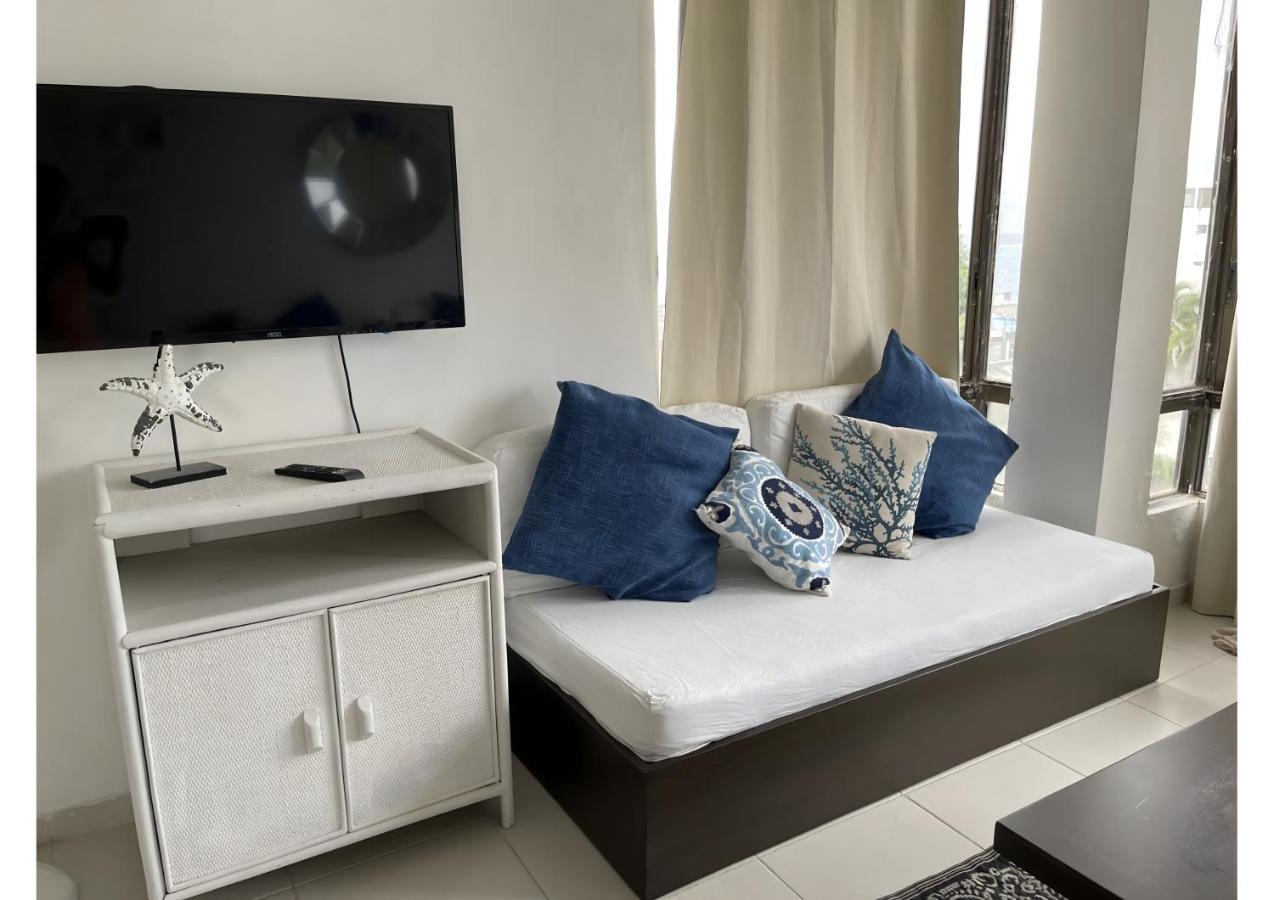 Apartamento Con Vista Al Mar - Edificio Commodore Bay Club