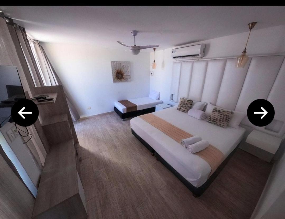 Aw Holiday Palace * San Andrés