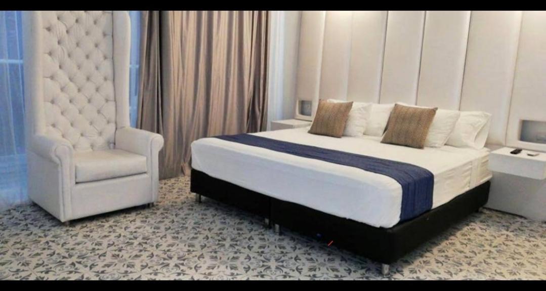 Aw Holiday Palace * San Andrés