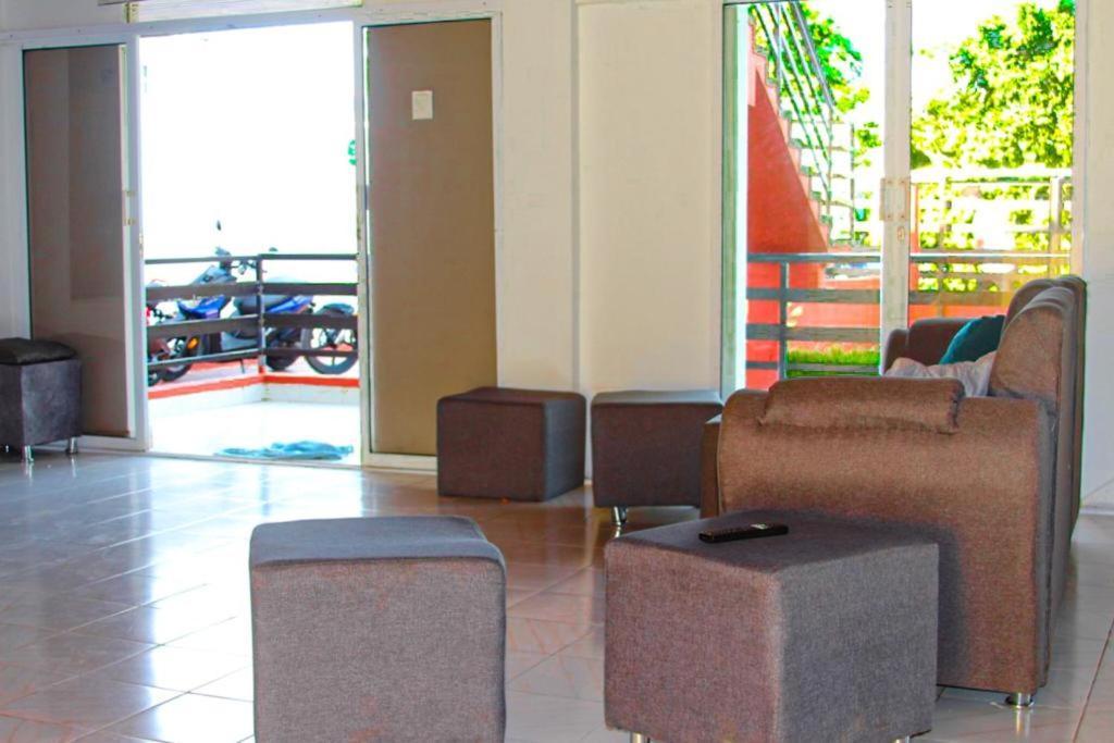 Topper House *