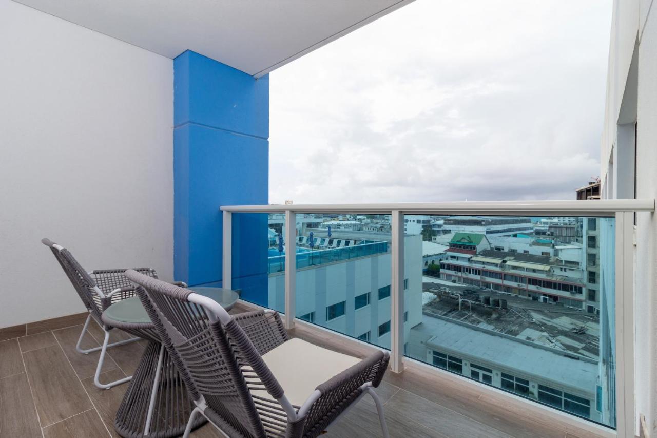 Aquamare 4*
