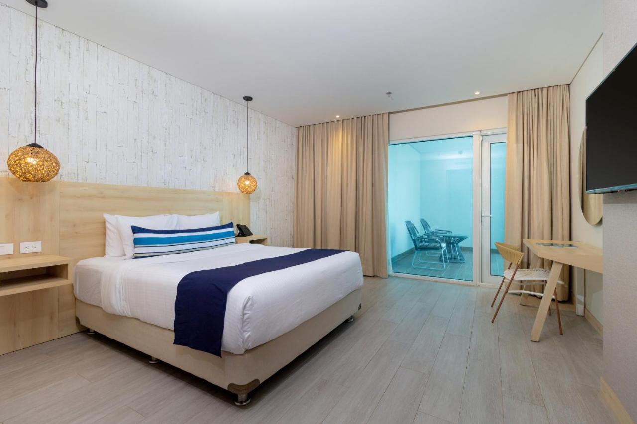 Aquamare