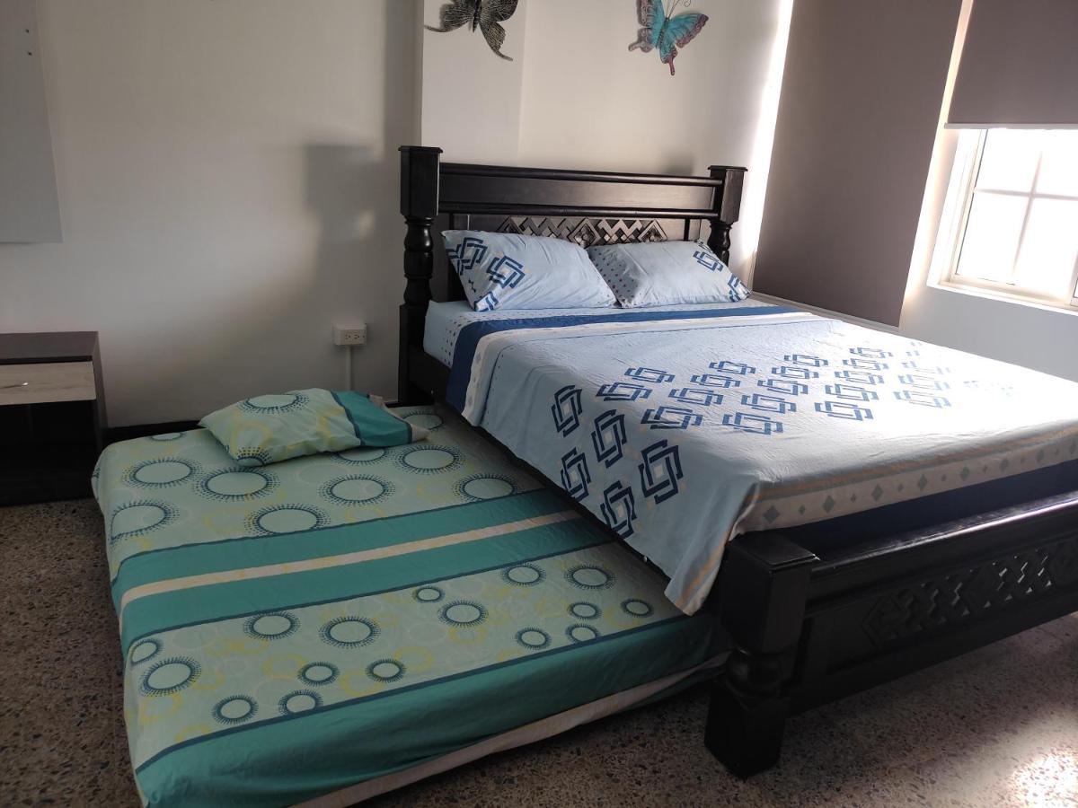 Inn Emily Place 1 Y 2 *