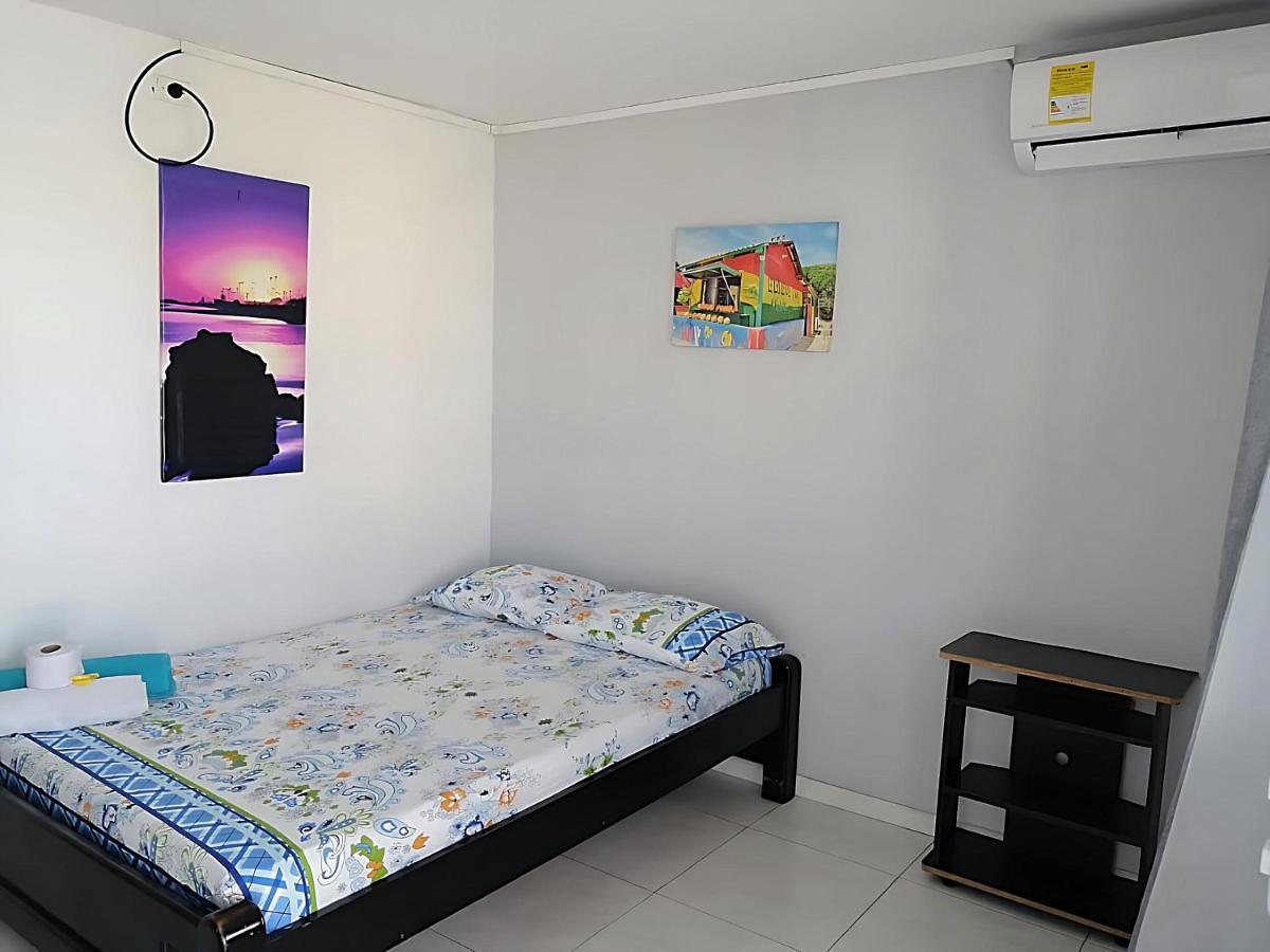 Hotel Islander Blue House *