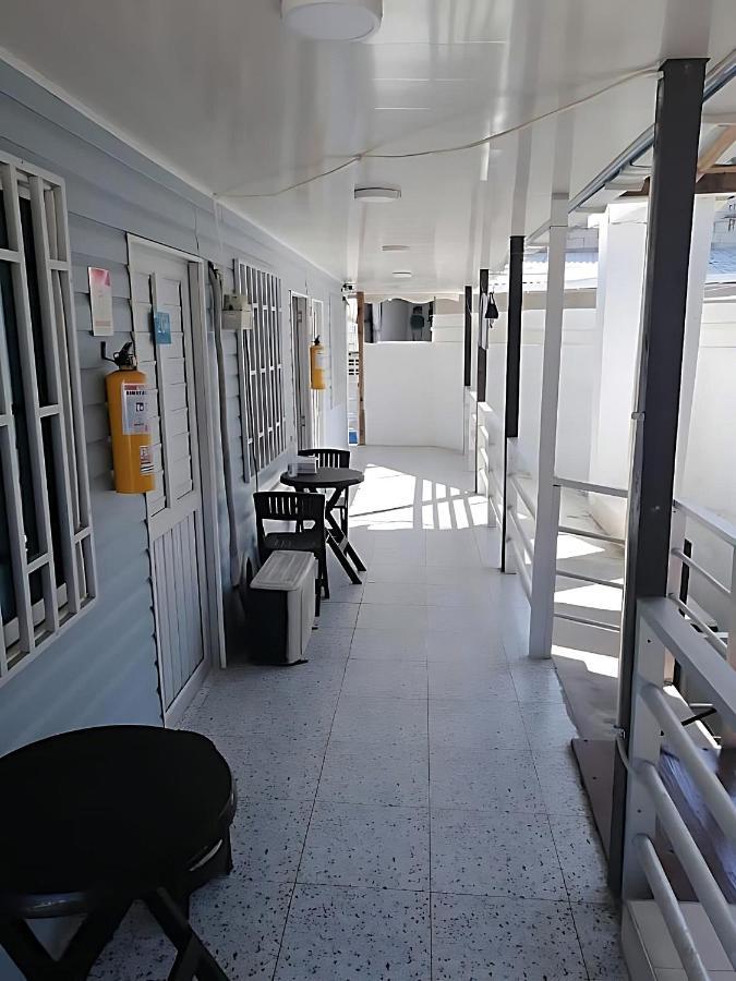 Islander Blue House Hotel