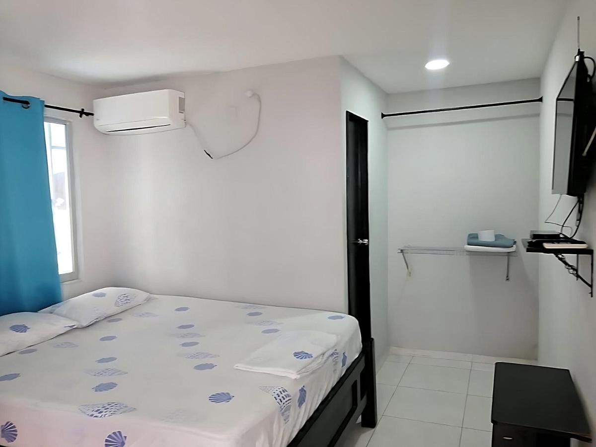 Hotel Islander Blue House