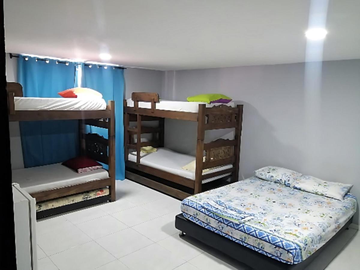 Hotel Islander Blue House *