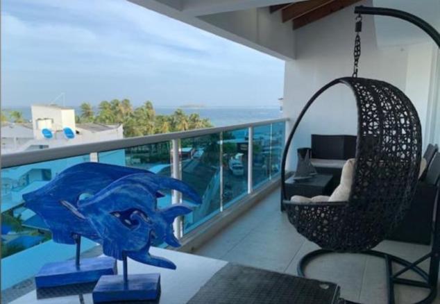 Bay Club By Top Location *