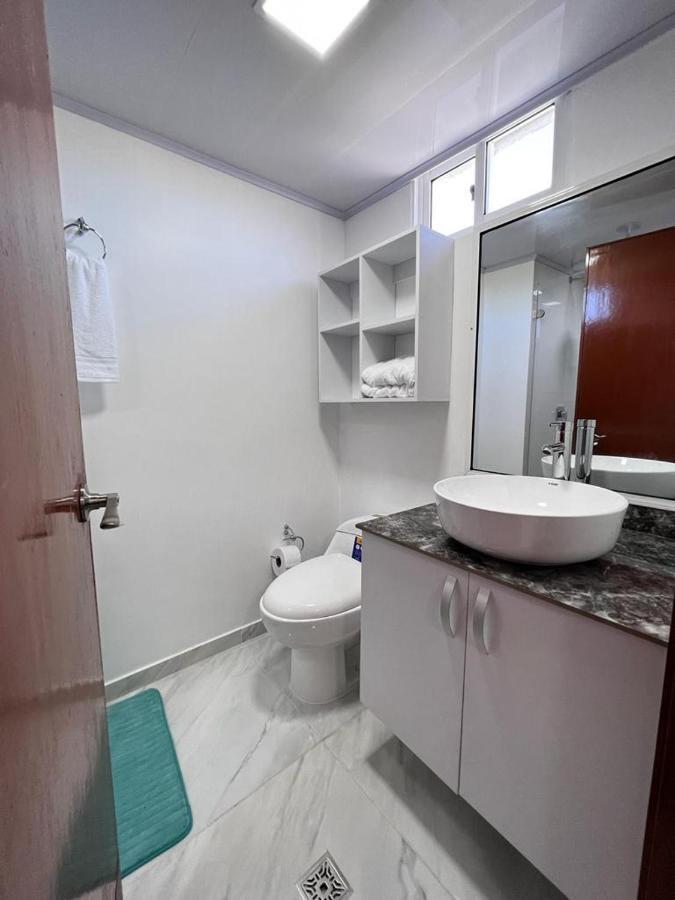 Liliana Prado Edificio Bailey Boat 303 San Andrés
