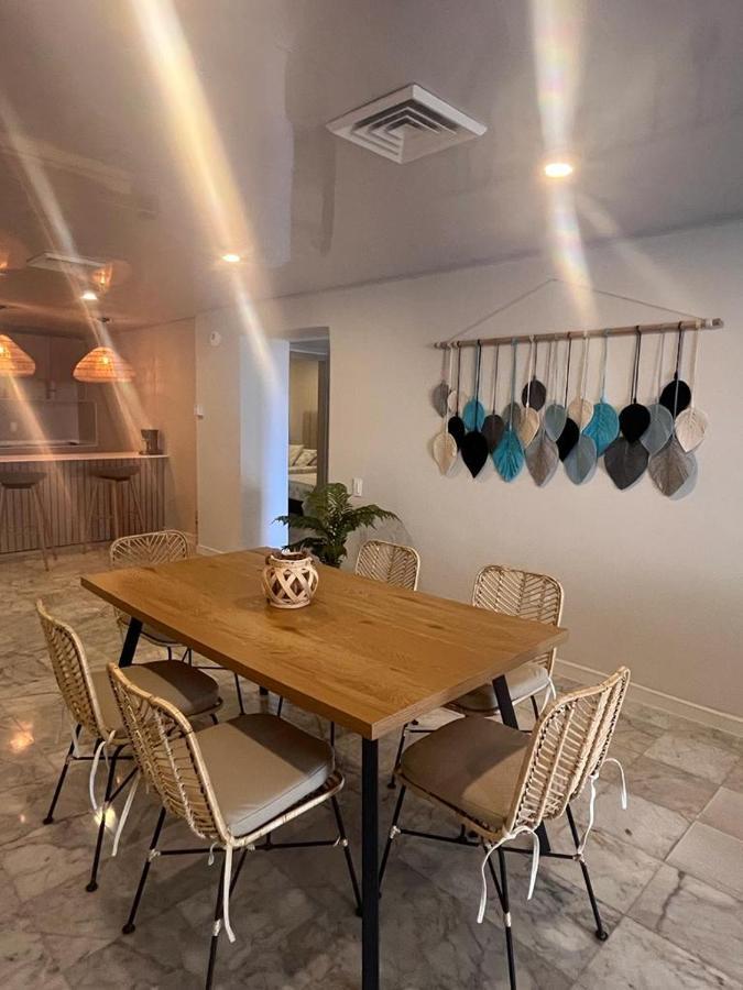 Con Playa Privada Y Vista Al Mar Apartamento *