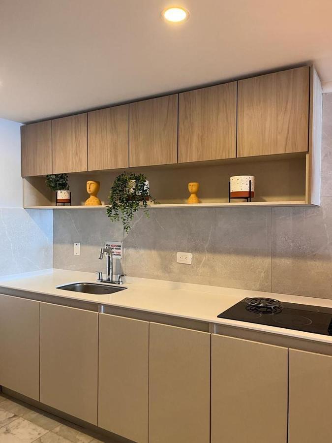 Apartamento Con Playa Privada Y Vista Al Mar
