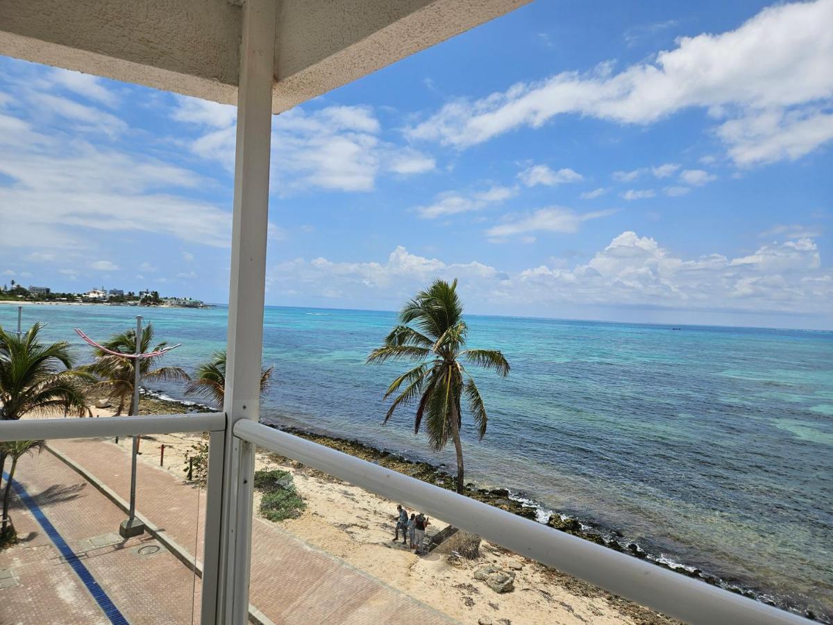 Caribbean Island Piso 2 Apartahotel 3*