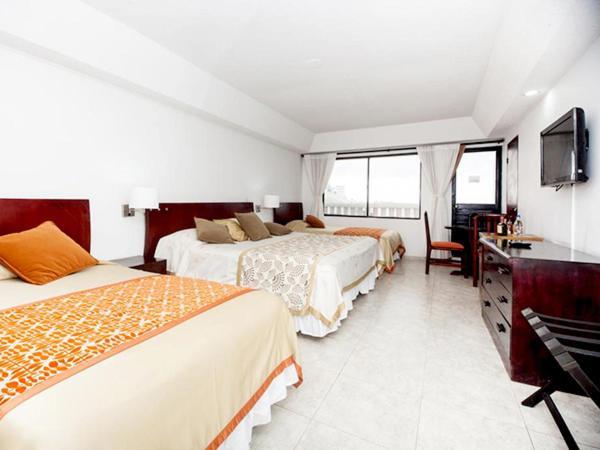Lord Pierre Hotel 4*