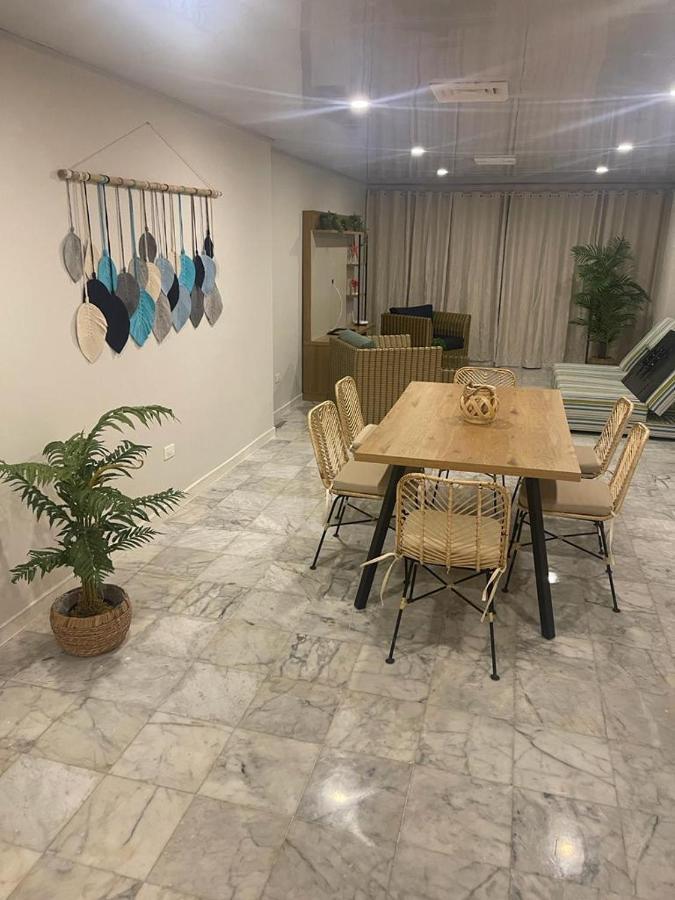 Apartamento Con Playa Privada Y Vista Al Mar *