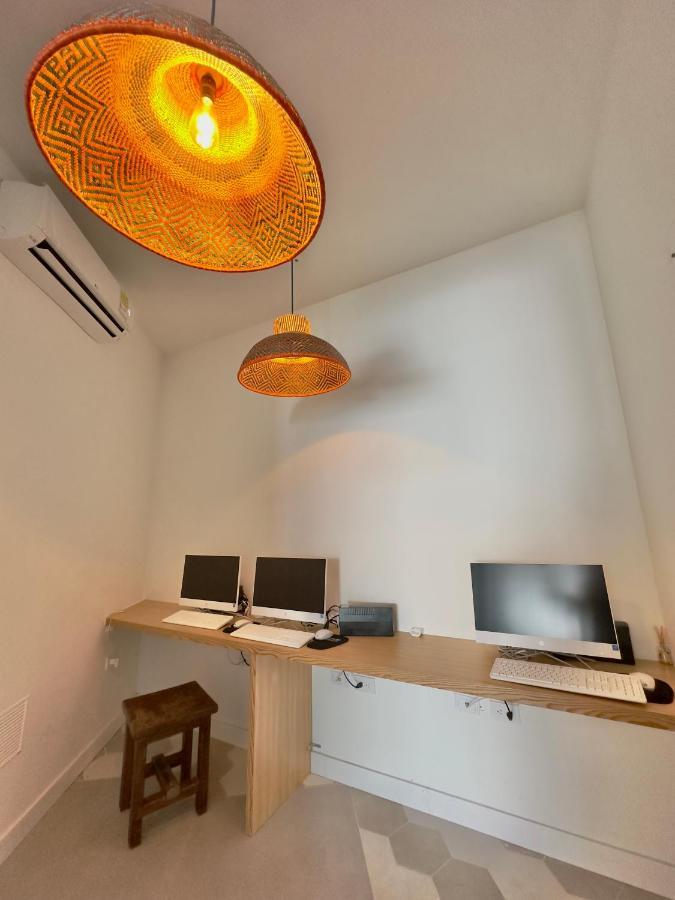 Pensión Nomadic Design