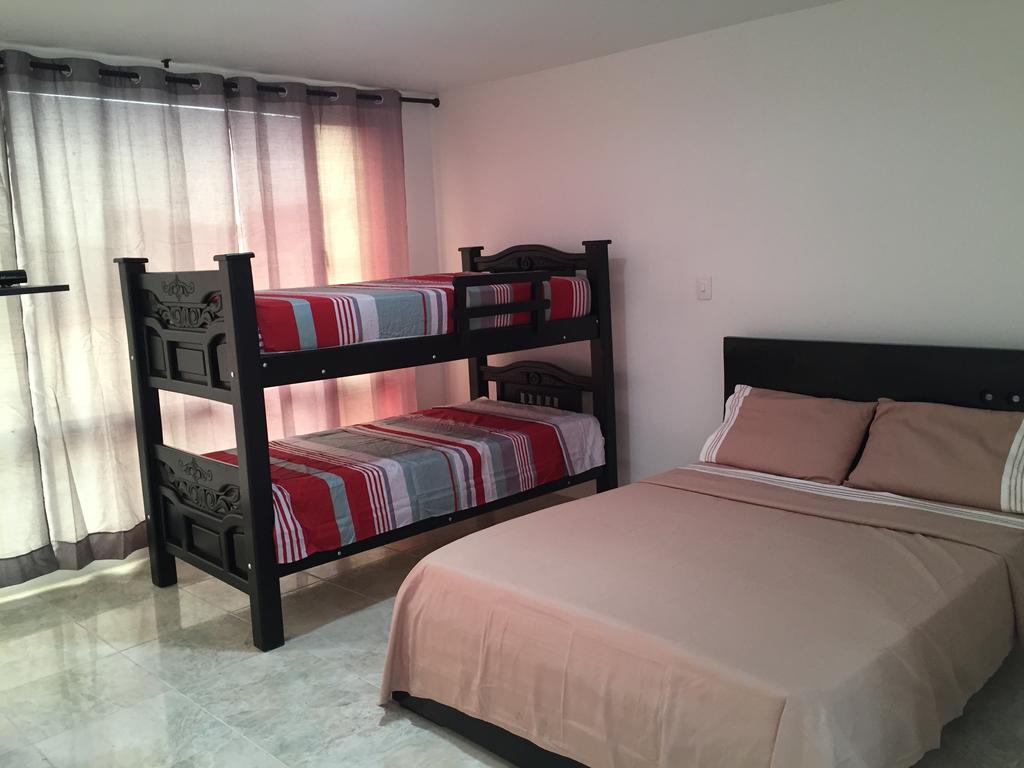Hotel Hostal Central Beach