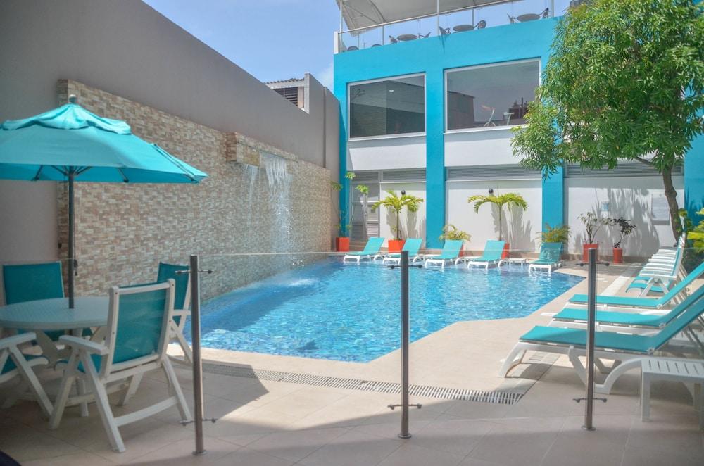 Hotel Portobelo Plaza De Americas 4*
