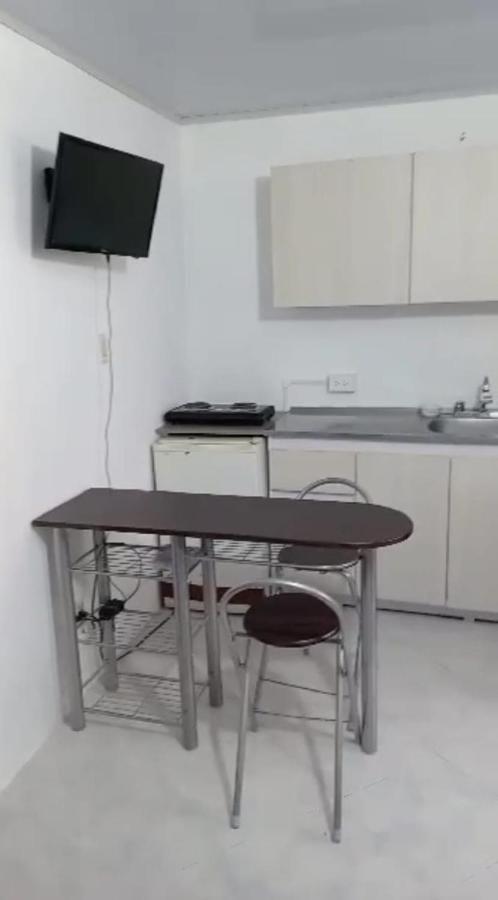 Apartamento Ubicado Frente A La Playa Principal *