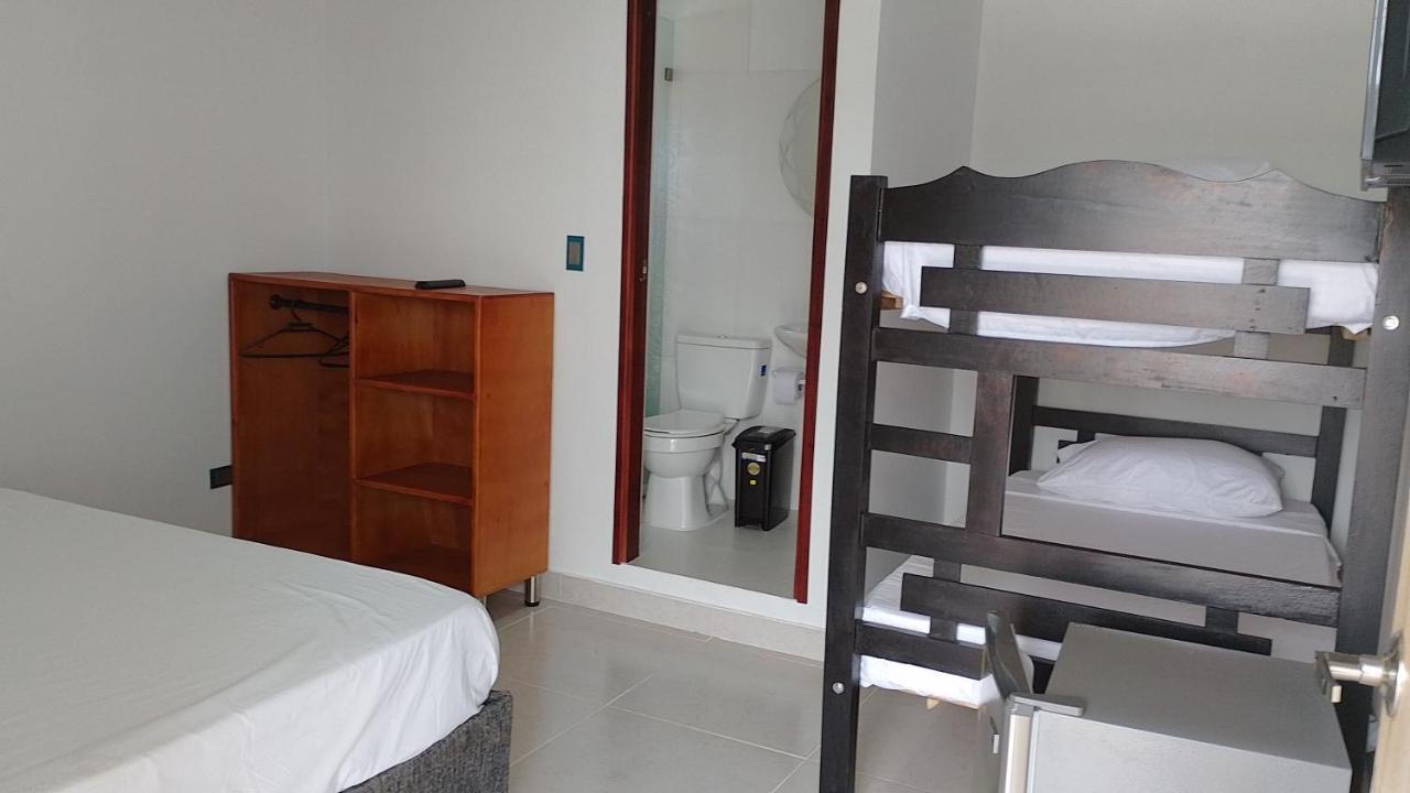 Inn Sea Crab Hostel-sarie Bay