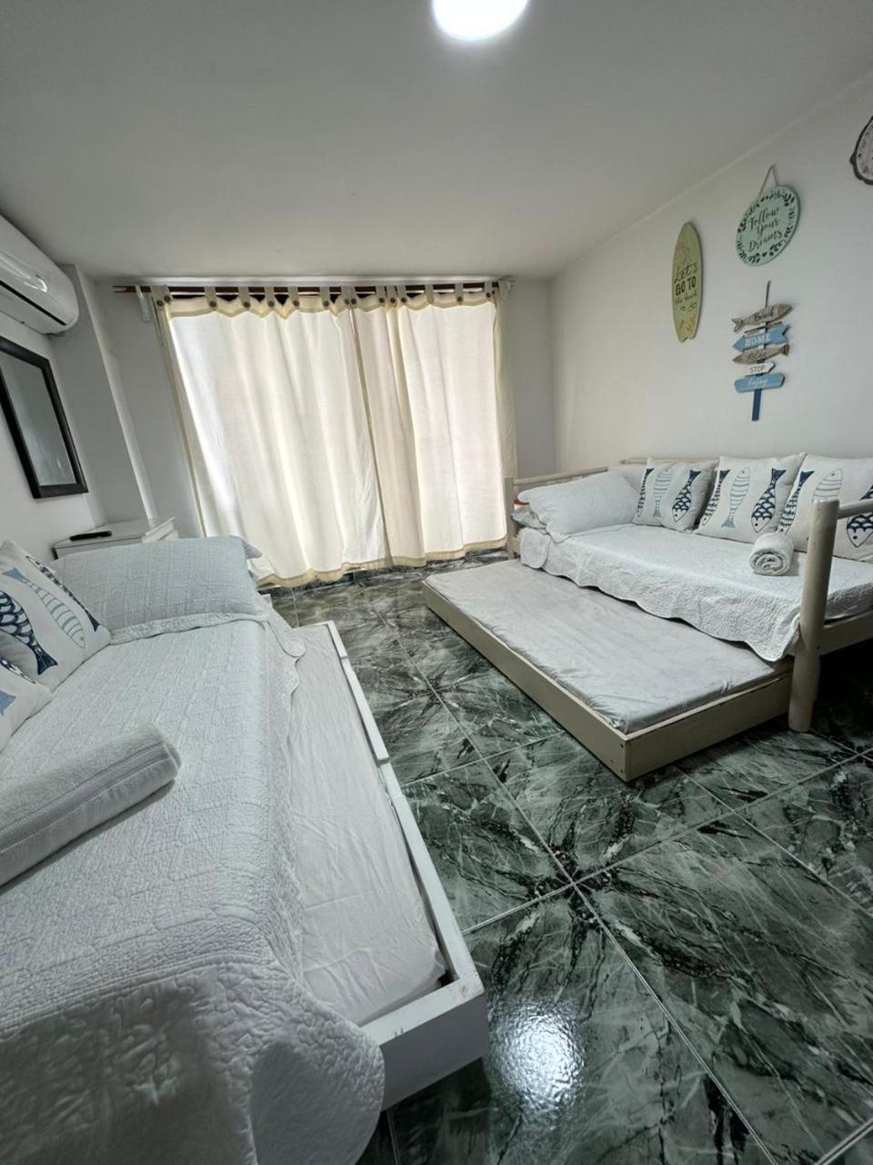 Apartamento Edificio Hansa Alado De La Playa *