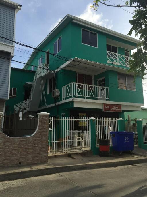 Donde Mathy's #1 Apto Turistico Sarie Bay San Andrés