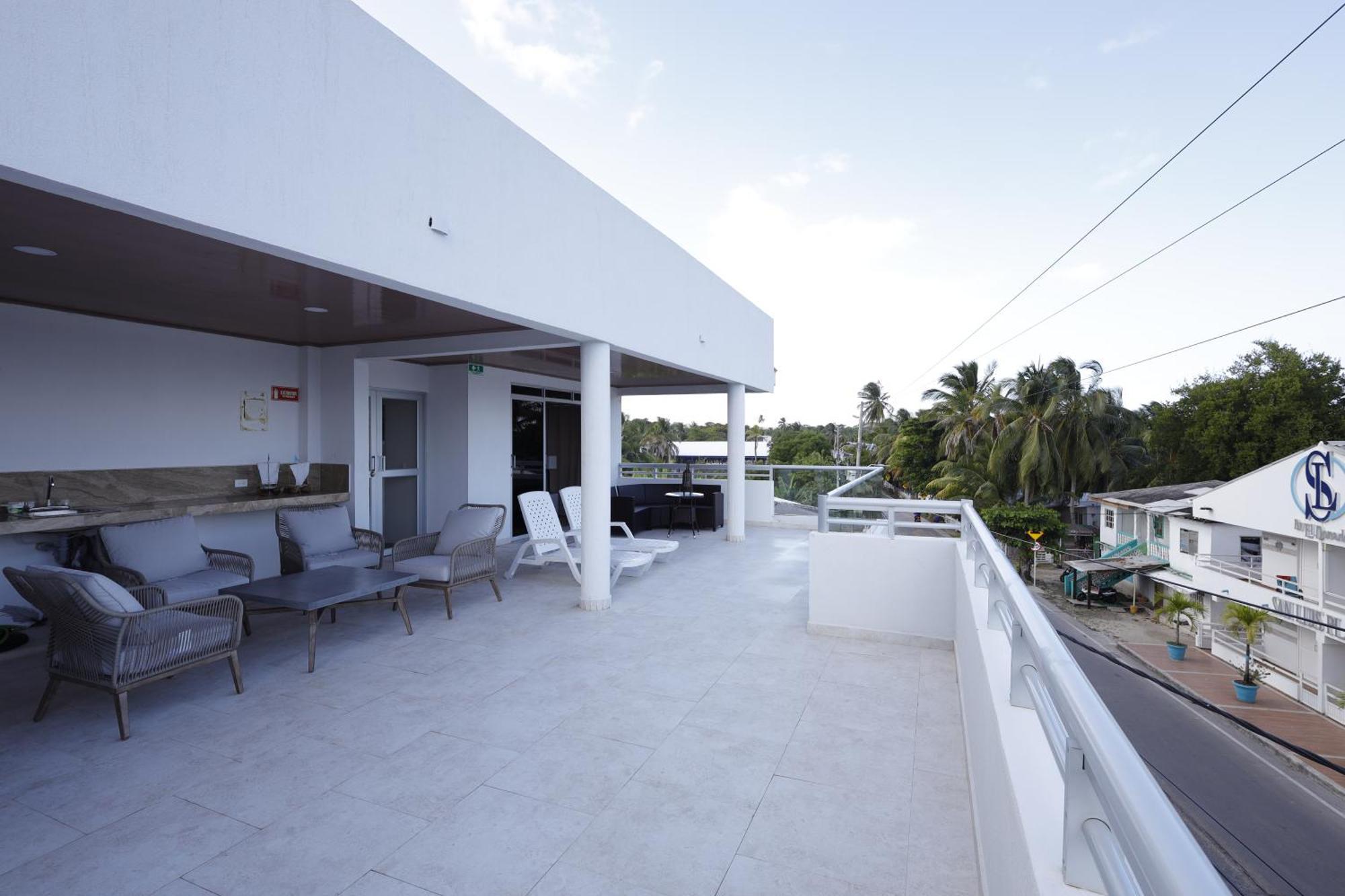 Alka's Paradise And Bed and breakfast