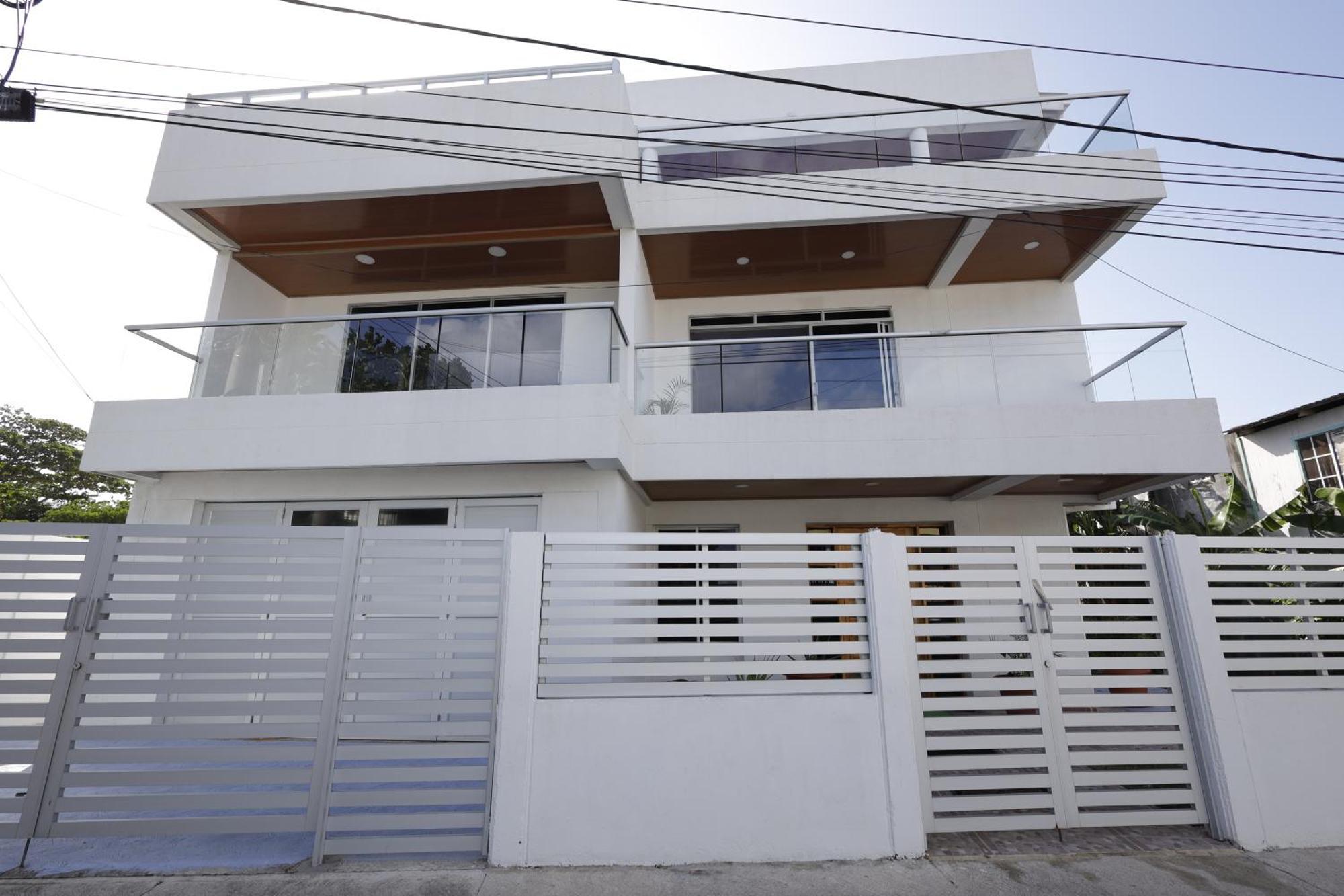 Alka's Paradise And Bed and breakfast