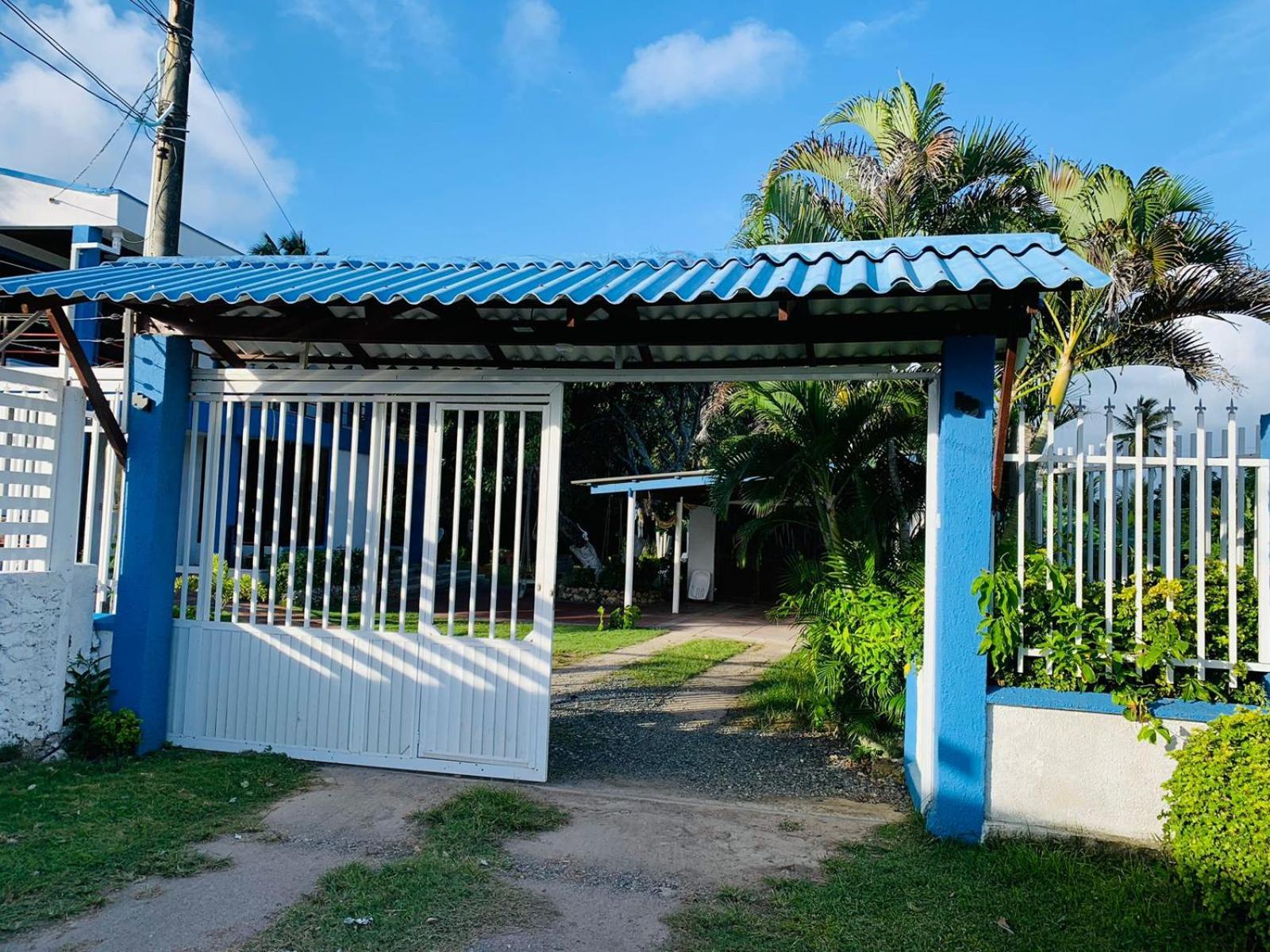 Escalona's Place Inn *