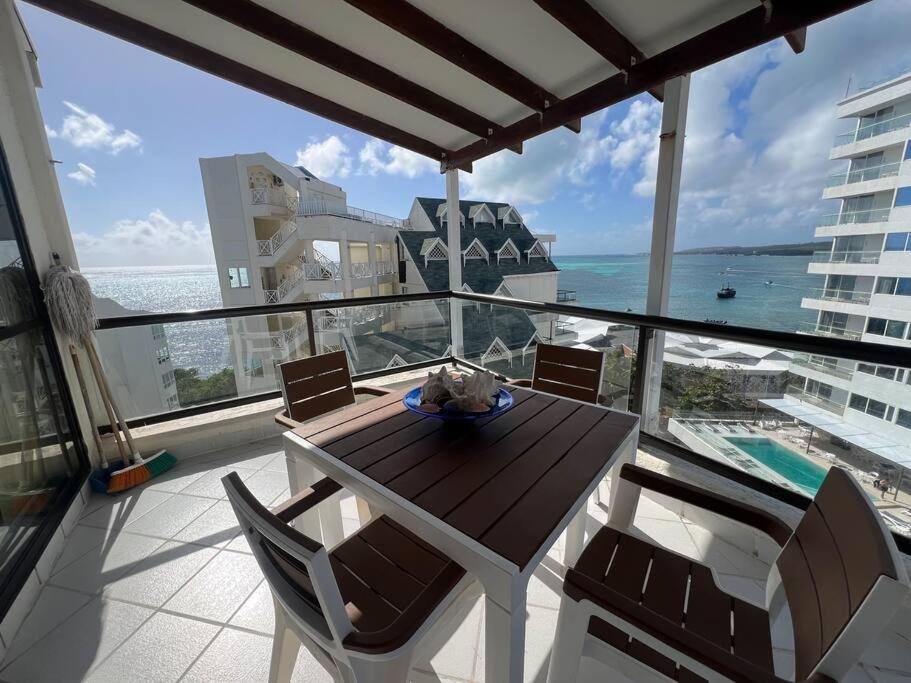 Apartamento Penthouse Con Vista Al Mar Y Balcon