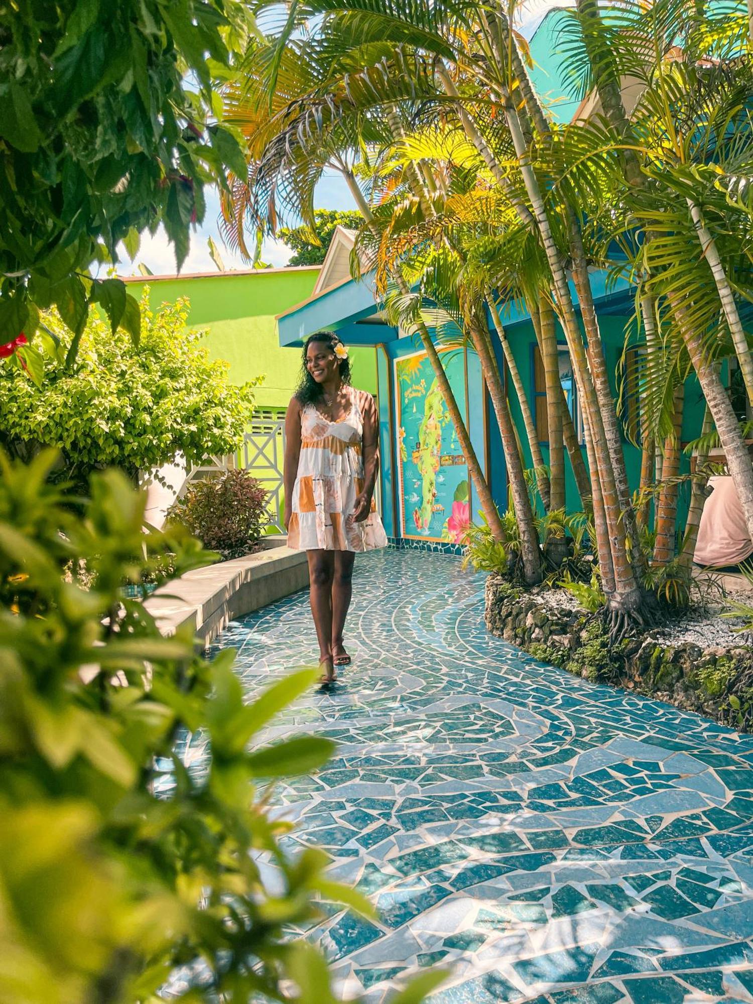 Hotel Cocoplum