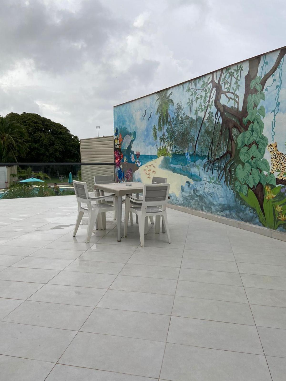 Dreamer Club Hostal *