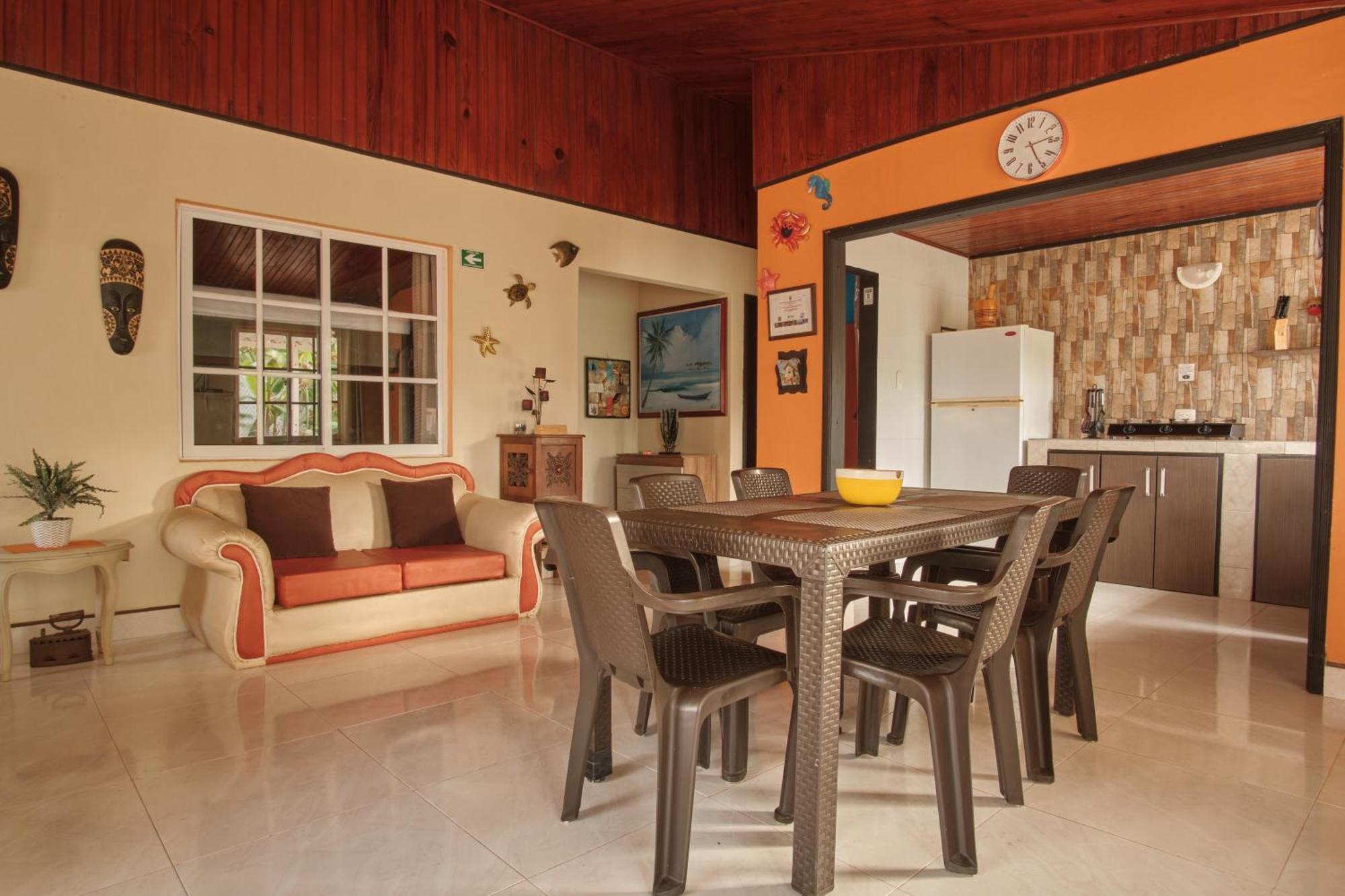 Turisticos Casa Manuela San Andres (San Andres and Providencia Islands)