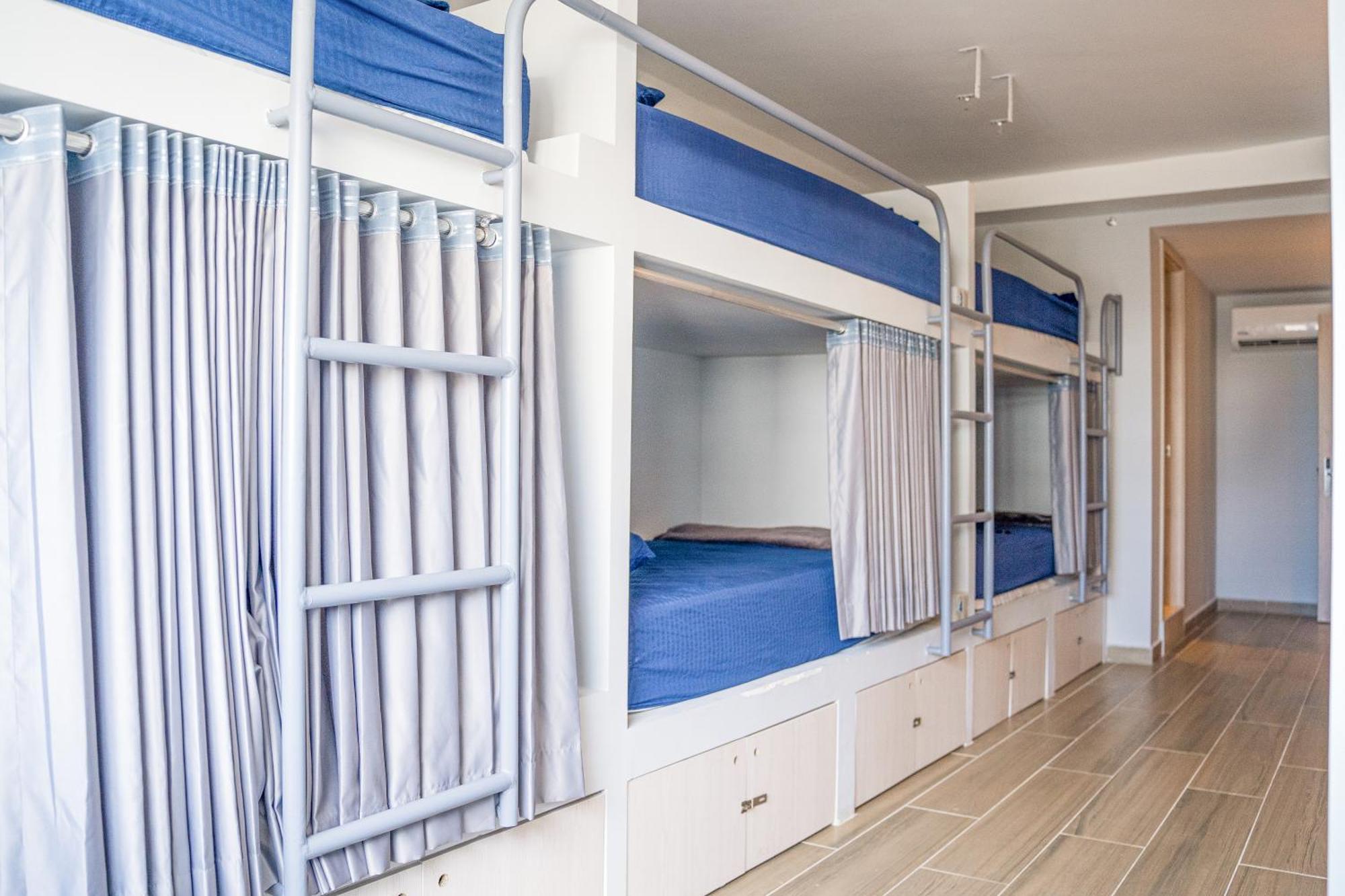 Dreamer Club Hostal *