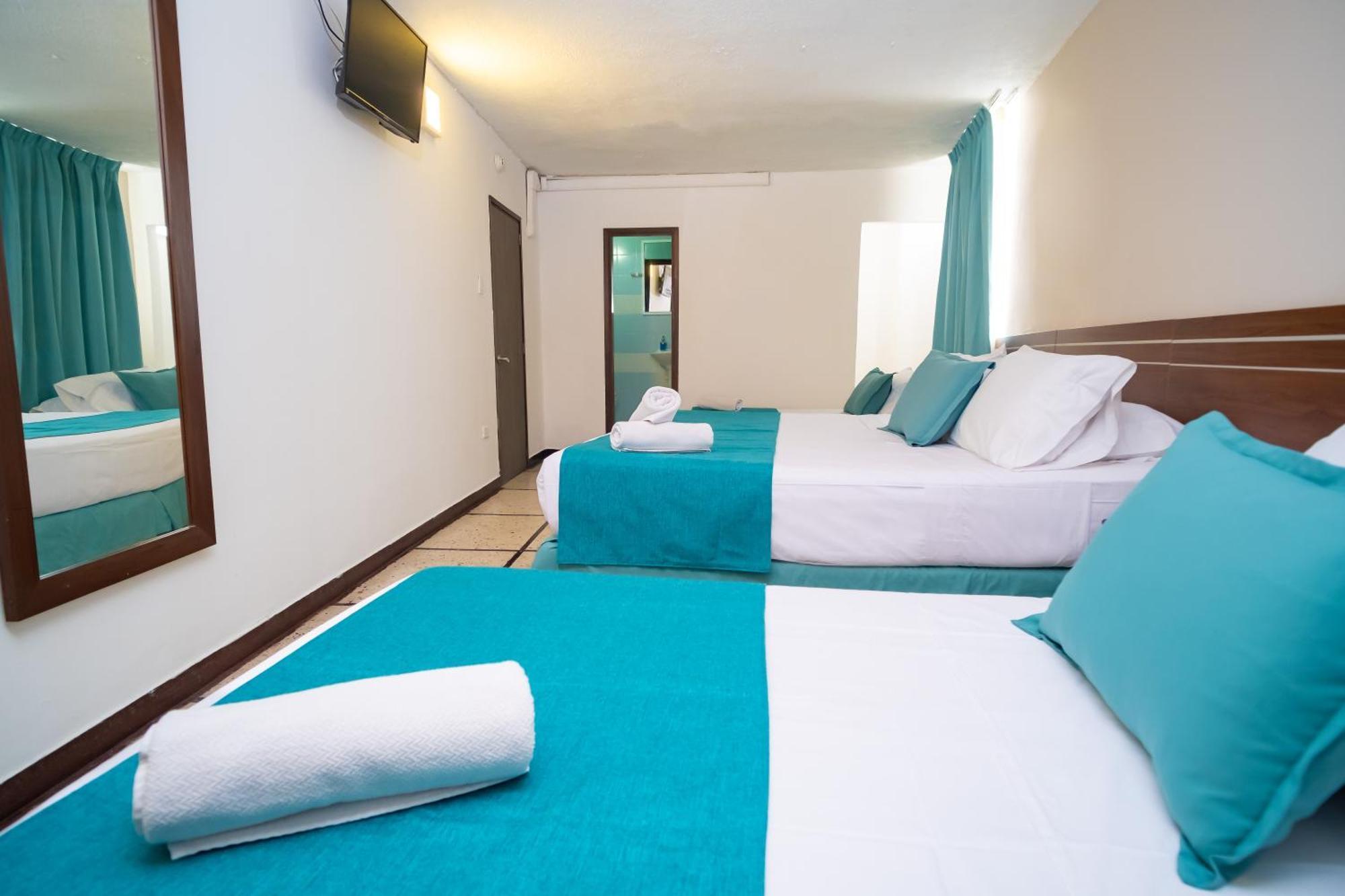 Portobelo Convention Center Hotel 3*