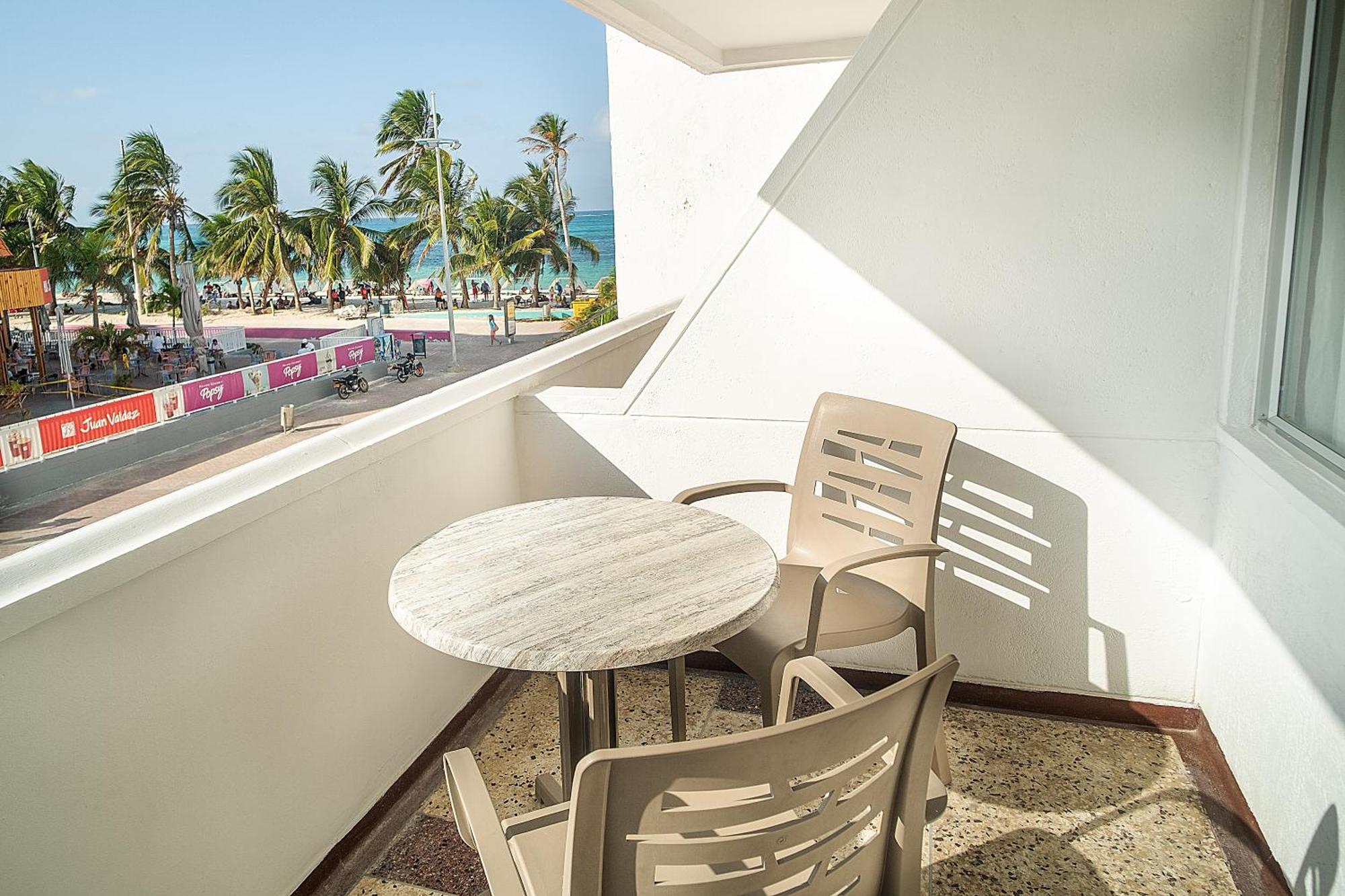 Portobelo Convention Center 3* San Andrés