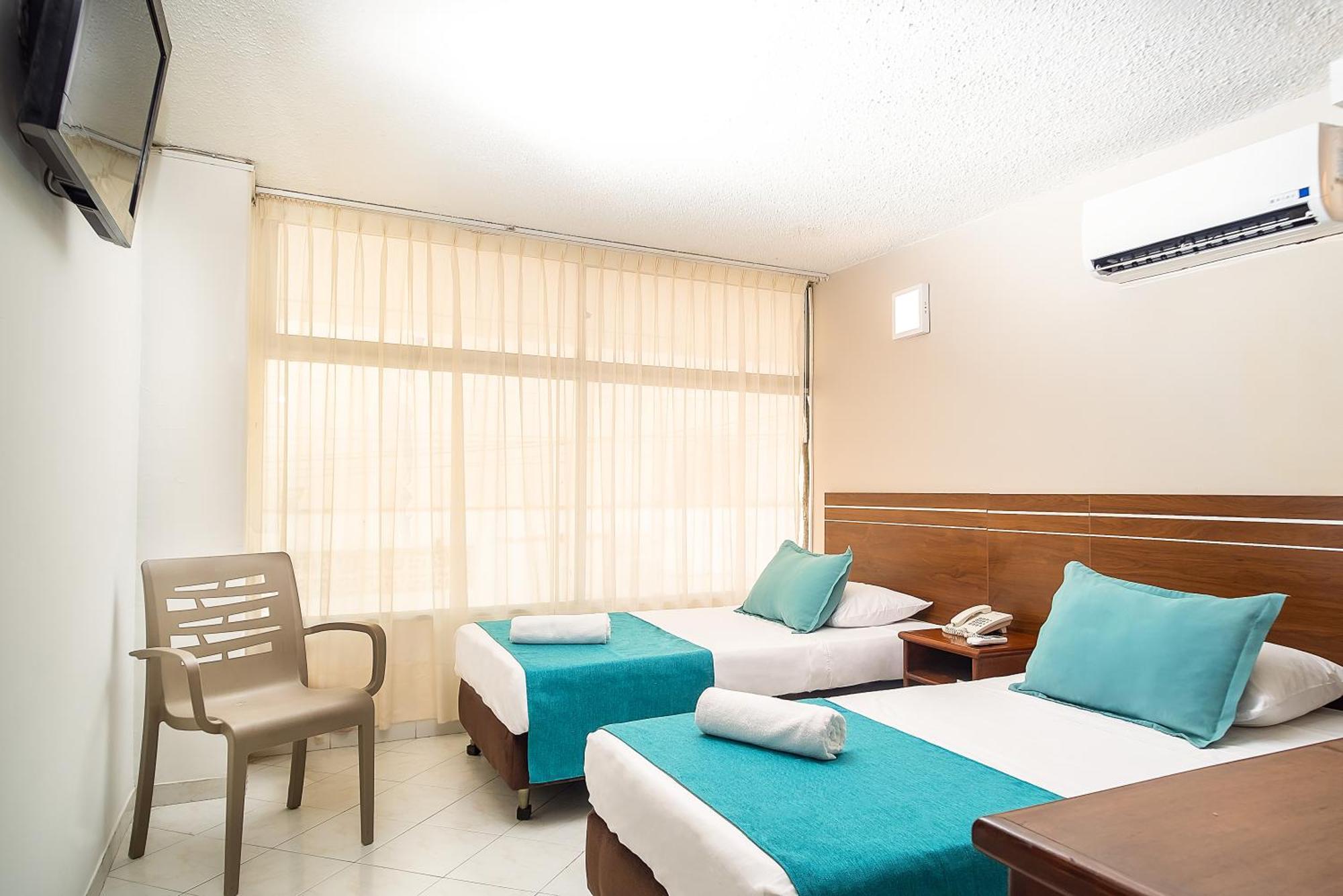 Portobelo Convention Center Hotel 3*